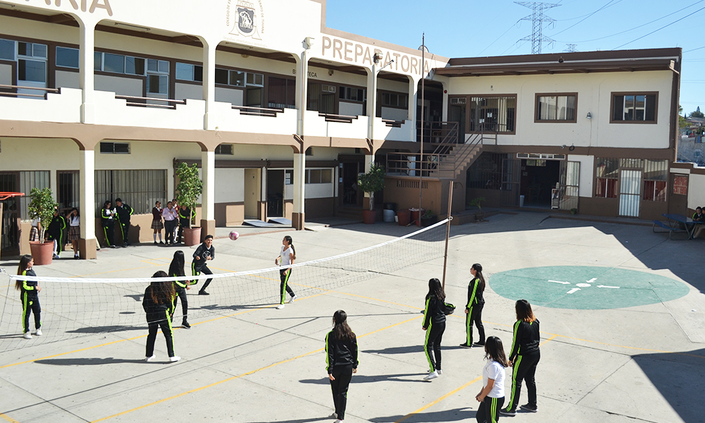 Colegio De Estudios Básicos Y Bachillerato De Tijuana